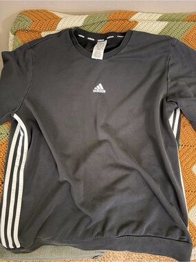 adidas Essentials 3-Stripes Crewneck Sweatshirt Black White Center Logo